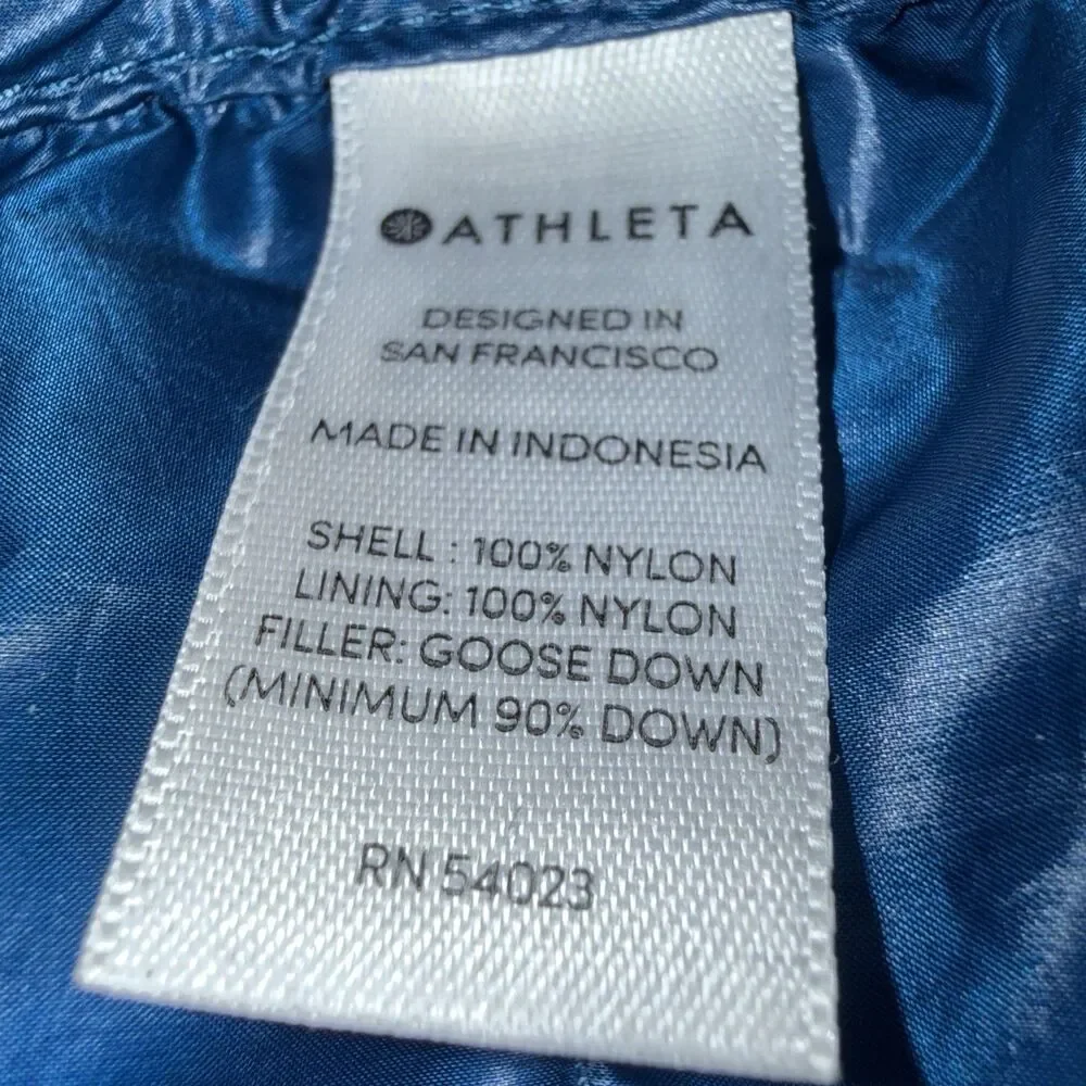 Athleta Banner Peak Goose Down Puffer Jacket Blue Lightweight Packable Women's S